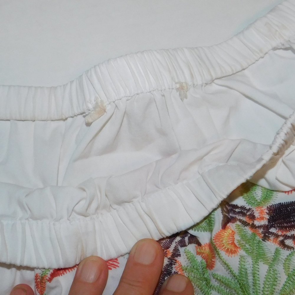 Womens Shirt Size Small Birds Flowers - Picture 5 of 7
